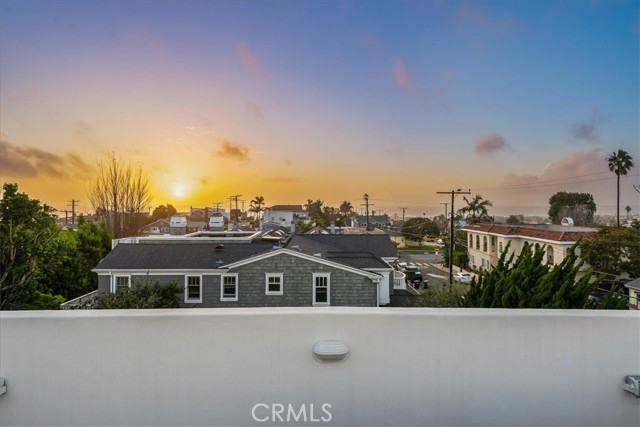 Rooftop deck view