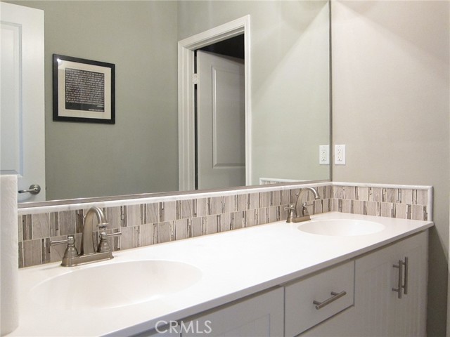 Detail Gallery Image 19 of 28 For 355 W St. Andrews, Ontario,  CA 91761 - 3 Beds | 2/1 Baths