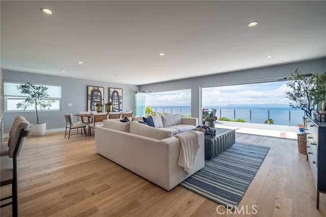 30481 Ganado, Rancho Palos Verdes, California 90275, 4 Bedrooms Bedrooms, ,3 BathroomsBathrooms,Residential,For Sale,Ganado,PV26067604