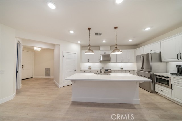 1521 Summerfield Way, Beaumont CA: https://media.crmls.org/medias/4663e9e3-bcef-440c-aaa8-7911df28dc0c.jpg