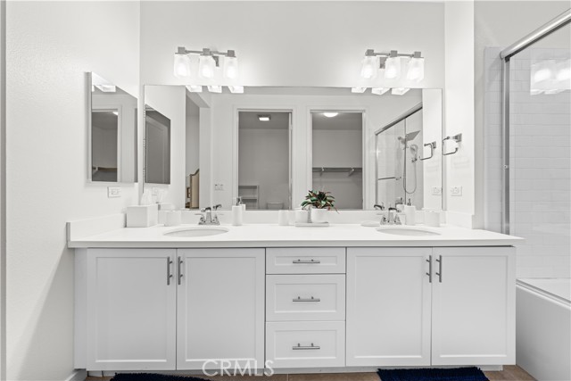 Detail Gallery Image 23 of 34 For 703 Trailblaze, Irvine,  CA 92618 - 2 Beds | 1/1 Baths