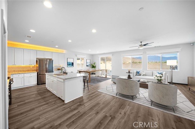 Detail Gallery Image 5 of 60 For 931 Bordeaux, San Jacinto,  CA 92582 - 3 Beds | 2 Baths