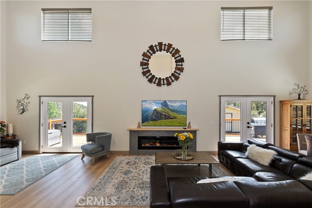 1215 Valley View Drive, Big Bear City CA: https://media.crmls.org/medias/46664cea-6e34-449a-b496-108260c60702.jpg