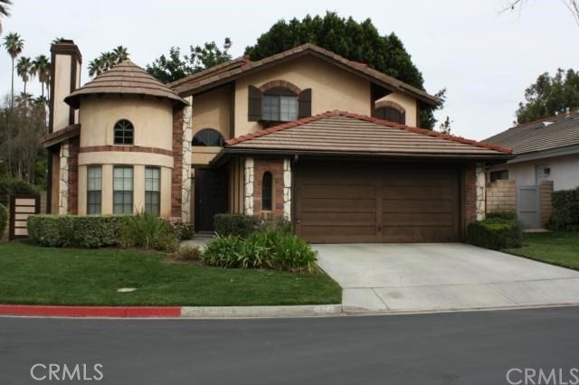 2671 Victoria Park Dr, Riverside, CA 92506