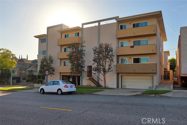 601 E Orange Grove Avenue #301, Burbank, CA, 91501 601 E Orange Grove Avenue #301, Burbank, CA, 91501