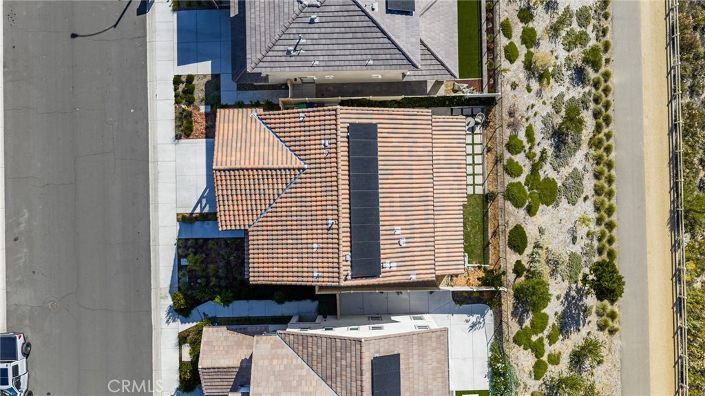 https://media.crmls.org/medias/46685c2a-0320-41a7-b6ca-cc72797d03a6.jpg?preset=X-Large