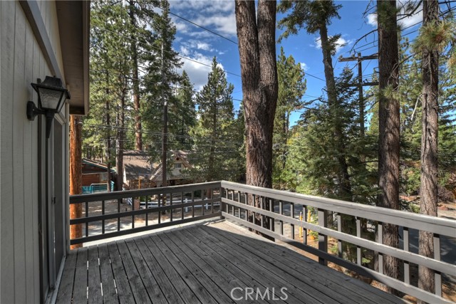 Detail Gallery Image 12 of 38 For 1037 Sylvan, Big Bear Lake,  CA 92315 - 2 Beds | 1/1 Baths