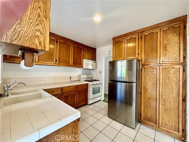 Detail Gallery Image 4 of 18 For 11276 Hoback St, Norwalk,  CA 90650 - 3 Beds | 1 Baths