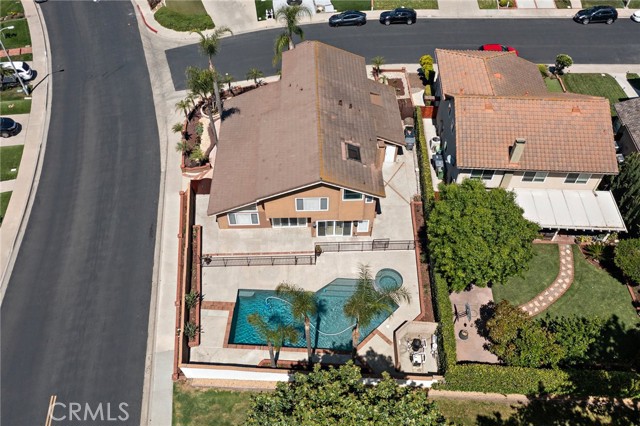 21572 Via Invierno, Lake Forest CA: https://media.crmls.org/medias/4668e653-1898-4662-af1c-cae5058a7599.jpg