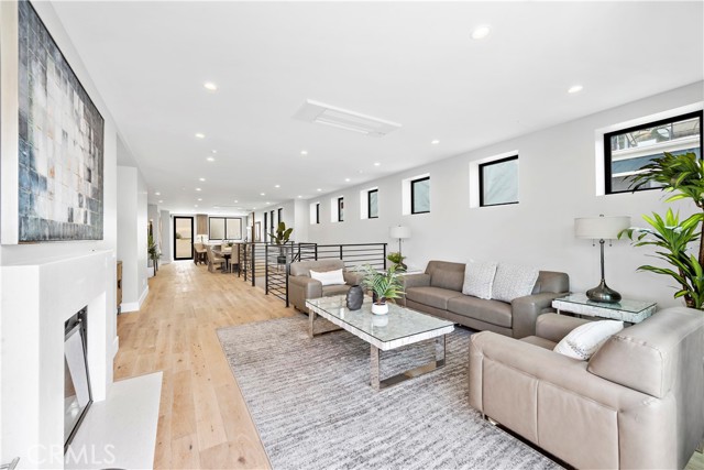 466992d5 7c4c 4e63 A94a Ec58407d2034