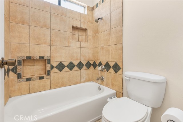 12 Bella Lucia, Lake Elsinore CA: https://media.crmls.org/medias/466b428f-beff-485a-b6fd-770edf0fe53f.jpg