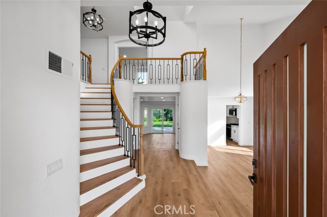 Detail Gallery Image 4 of 44 For 26746 Brandon, Mission Viejo,  CA 92692 - 4 Beds | 2/1 Baths