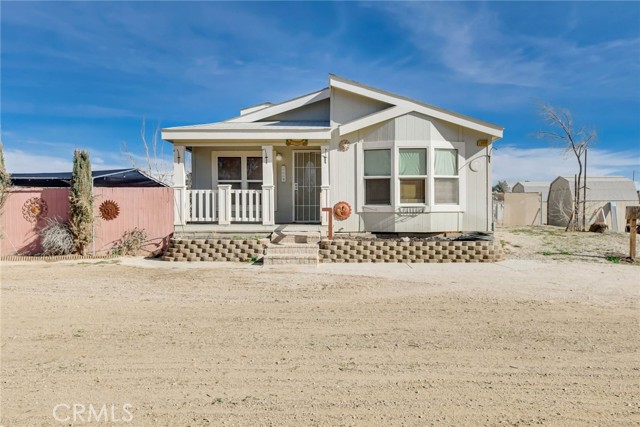 Detail Gallery Image 1 of 1 For 2940 58th St, Rosamond,  CA 93560 - 3 Beds | 2 Baths