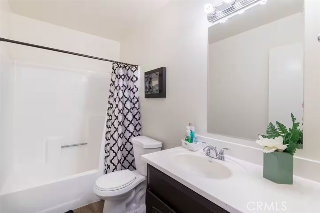 5705 Valerie Way, San Bernardino CA: https://media.crmls.org/medias/466c291a-42b3-4997-99c0-cd3c386e2237.jpg