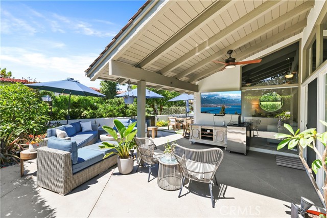 Detail Gallery Image 28 of 32 For 455 Vista Grande, Newport Beach,  CA 92660 - 3 Beds | 2 Baths