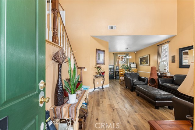 Detail Gallery Image 4 of 50 For 5522 Lighthouse Ln, Palmdale,  CA 93552 - 6 Beds | 3 Baths