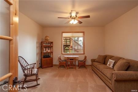 1186 Alameda Ct, Big Bear CA: https://media.crmls.org/medias/466df7ec-ef4b-462c-99f8-5cdf13de7055.jpg