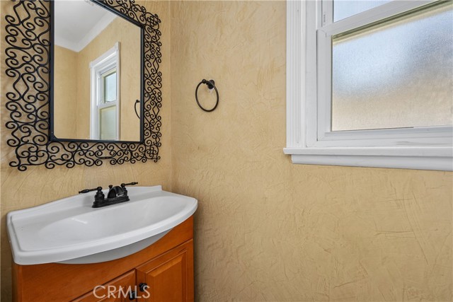 Detail Gallery Image 24 of 40 For 17937 Lull St, Reseda,  CA 91335 - 3 Beds | 1/1 Baths
