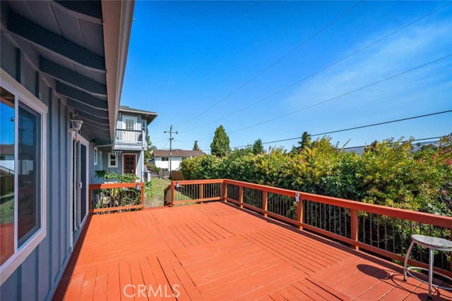 Detail Gallery Image 7 of 56 For 6001 Joan Pl, San Luis Obispo,  CA 93401 - 5 Beds | 4/1 Baths