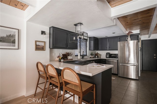 Detail Gallery Image 6 of 35 For 745 Irving Way, Big Bear City,  CA 92314 - 3 Beds | 2 Baths