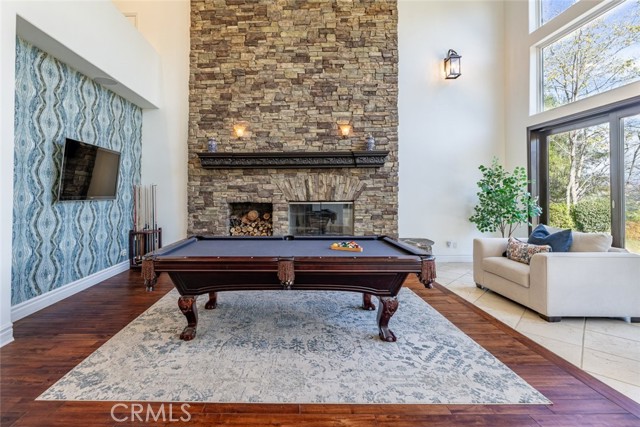 Detail Gallery Image 12 of 75 For 26644 Brooken Ave, Canyon Country,  CA 91387 - 8 Beds | 8 Baths