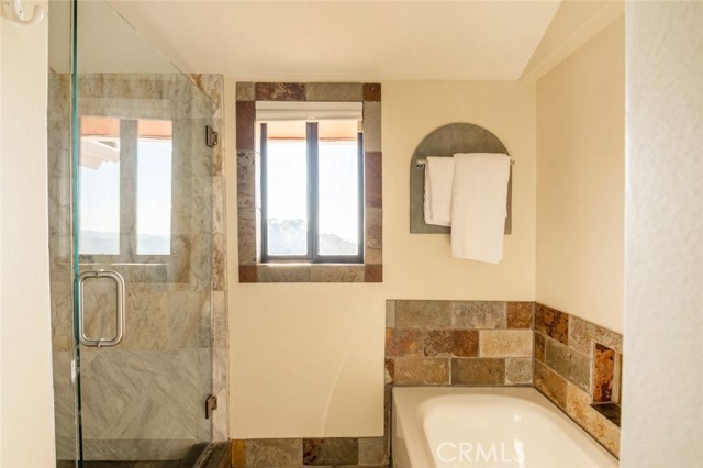 Detail Gallery Image 42 of 74 For 135 Loma Metisse Rd, Malibu,  CA 90265 - 5 Beds | 3/1 Baths