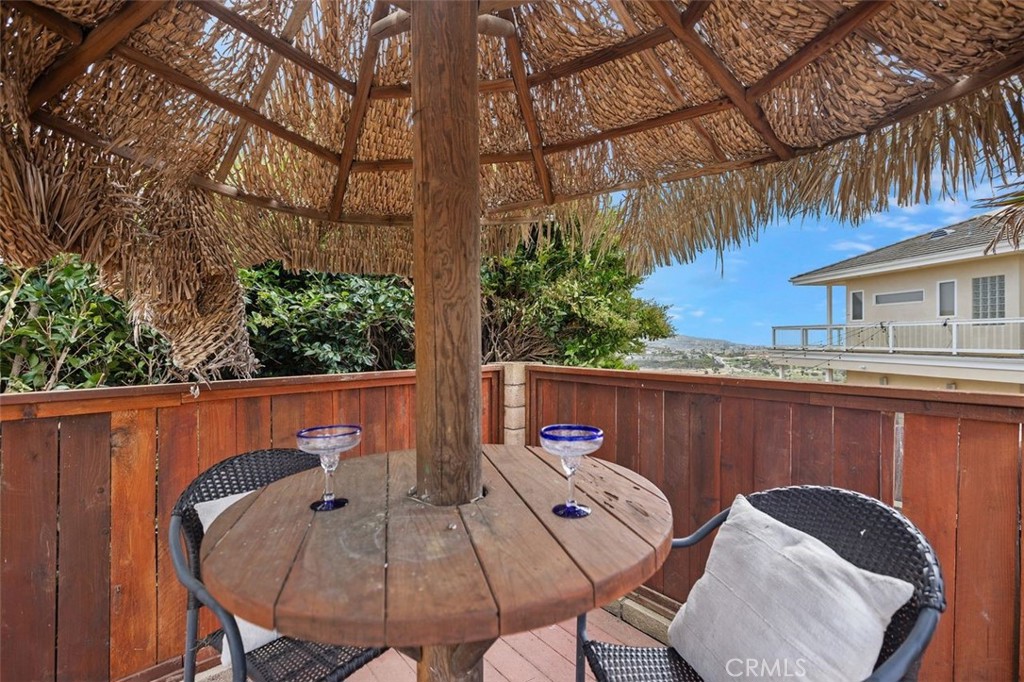 MLS #OC25101068 img 36