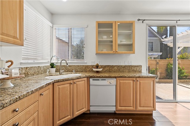 27139 Saddlepeak Trail, Valencia CA: https://media.crmls.org/medias/4670d8ca-3308-4097-a36d-0f246b23bb28.jpg