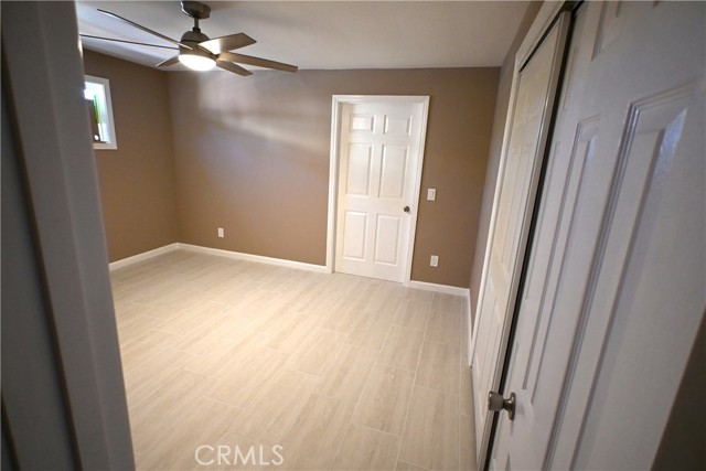 Detail Gallery Image 10 of 13 For 305 Civic Center Dr, Vista,  CA 92084 - 3 Beds | 2 Baths