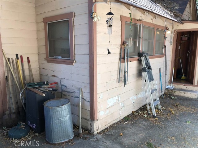 23792 Springwater, Crestline, CA 92325