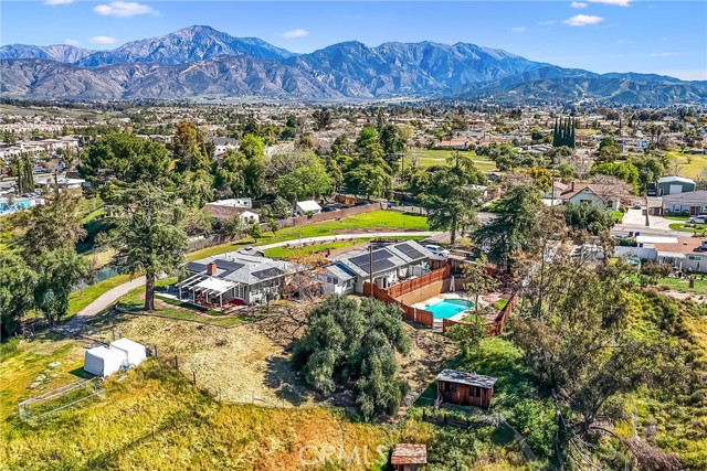 Detail Gallery Image 42 of 49 For 33574 Washington Dr, Yucaipa,  CA 92399 - 6 Beds | 4 Baths