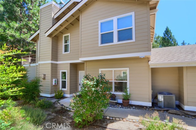 Detail Gallery Image 3 of 57 For 40507 Road 222 #102,  Bass Lake,  CA 93604 - 3 Beds | 2/1 Baths