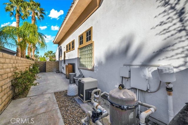 Detail Gallery Image 60 of 75 For 4 Oakmont Dr, Rancho Mirage,  CA 92270 - 5 Beds | 4/1 Baths