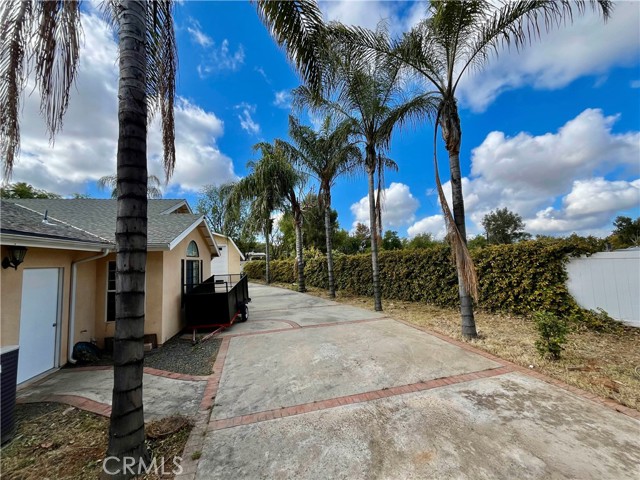 1294 Muirfield Road, Riverside, California 92506, 3 Bedrooms Bedrooms, ,3 BathroomsBathrooms,Single Family Residence,For Sale,Muirfield,IV24062425