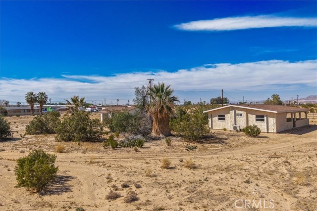 Detail Gallery Image 34 of 60 For 4611 Oasis, Twentynine Palms,  CA 92277 - 2 Beds | 1 Baths