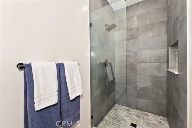 Detail Gallery Image 35 of 50 For 1215 Valley View Dr, Big Bear City,  CA 92314 - 5 Beds | 3/1 Baths