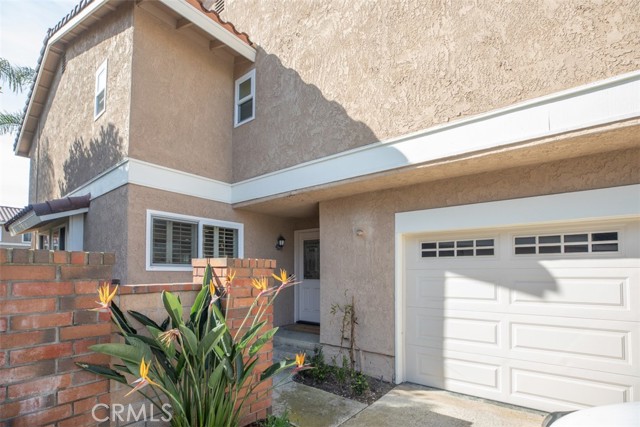 7892 Southwind Circle, Huntington Beach CA: https://media.crmls.org/medias/4674ccfe-e1e3-43fa-ba0f-444401dd1131.jpg