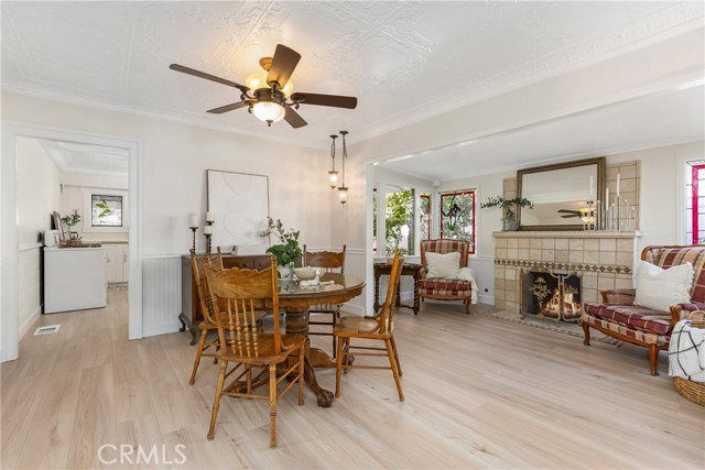 Detail Gallery Image 9 of 44 For 127 S Redwood Ave, Brea,  CA 92821 - 2 Beds | 1 Baths