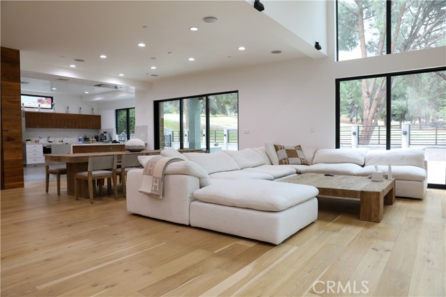 Detail Gallery Image 56 of 61 For 12664 Mclennan, Granada Hills,  CA 91344 - 5 Beds | 6 Baths