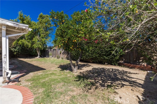 Detail Gallery Image 37 of 48 For 17149 Donmetz, Granada Hills,  CA 91344 - 4 Beds | 2 Baths