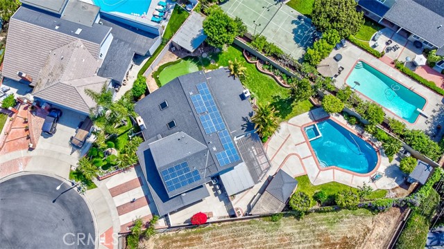 756 N Malden Avenue, Fullerton CA: https://media.crmls.org/medias/46779581-45f4-4f13-b34b-82385f7790bb.jpg