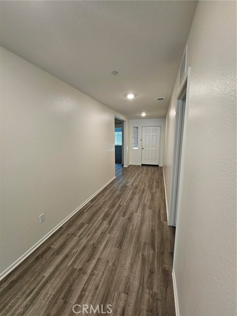 Detail Gallery Image 3 of 20 For 638 Moondance Ln, San Jacinto,  CA 92583 - 3 Beds | 2 Baths