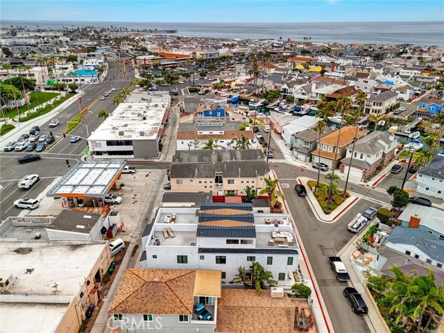 506 Clubhouse Avenue, Newport Beach CA: https://media.crmls.org/medias/467af454-1e13-4207-8a3c-185d657da8ae.jpg