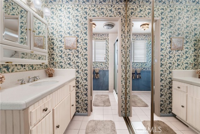 191 Kennebec Avenue, Long Beach CA: https://media.crmls.org/medias/467b2b3f-c0c1-4bee-a105-6ad326ce7ae8.jpg