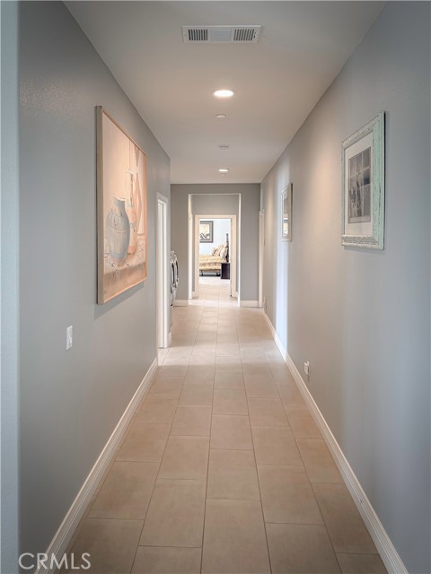 Image 22 of 50 For 449 Skylark  