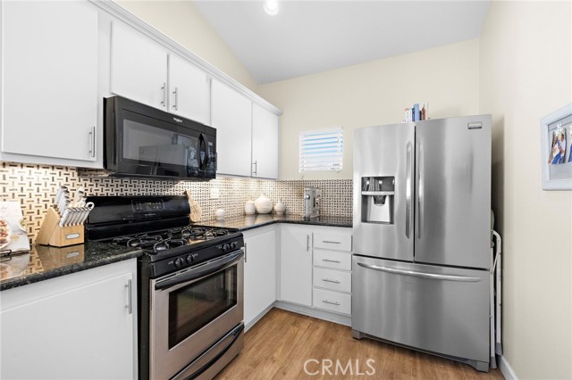 Detail Gallery Image 11 of 31 For 26433 Portola, Mission Viejo,  CA 92692 - 2 Beds | 2 Baths