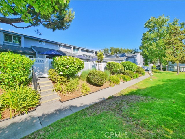 Image 2 for 900 W Sierra Madre Ave #47, Azusa, CA 91702