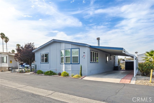 Detail Gallery Image 2 of 35 For 530 W Devonshire Ave #23,  Hemet,  CA 92543 - 3 Beds | 2 Baths