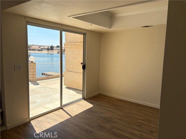 11496 Nautical Lane, Helendale CA: https://media.crmls.org/medias/467d9387-fee1-422f-9c2b-e3b1fbd5658f.jpg