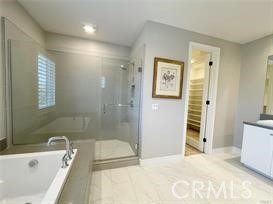 Detail Gallery Image 2 of 13 For 170 Villa Ridge, Irvine,  CA 92602 - 4 Beds | 3 Baths